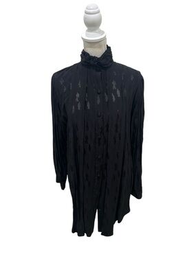 Isis Black Ruffle-Neck Button Front longline Blouse made in USA size small